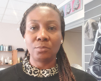 Michelle, coiffeur spécialiste coiffure afro-européenne à Roanne